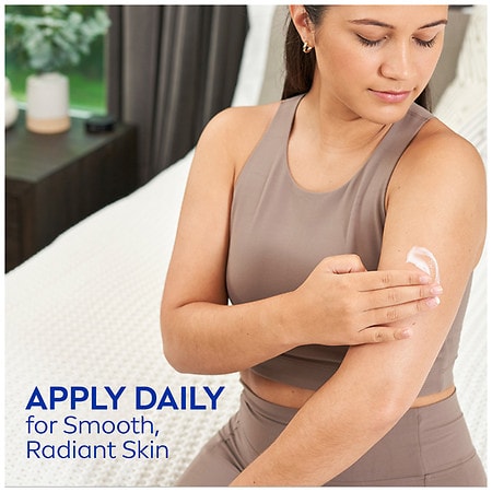 Nivea Nourishing Body Lotion with Coconut & Monoi Oil – 16.9 fl oz (500ml)